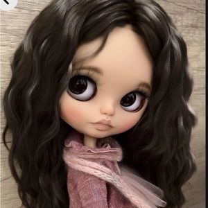 Meet your Posher, Lana